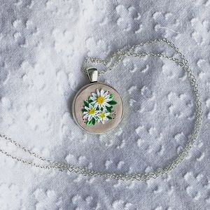 Handcrafted Daisy clay necklace